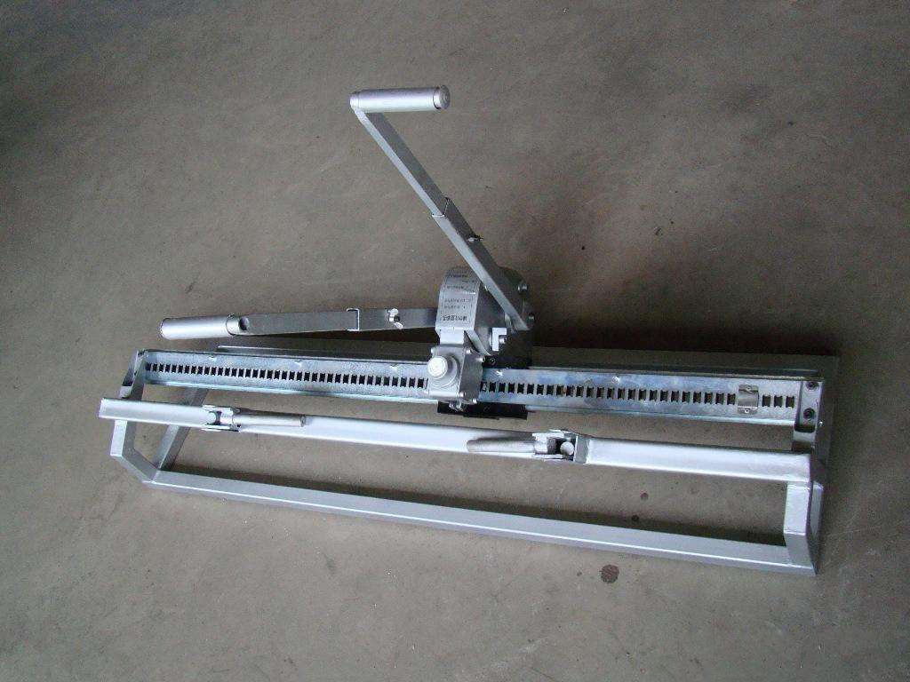 訂扣機